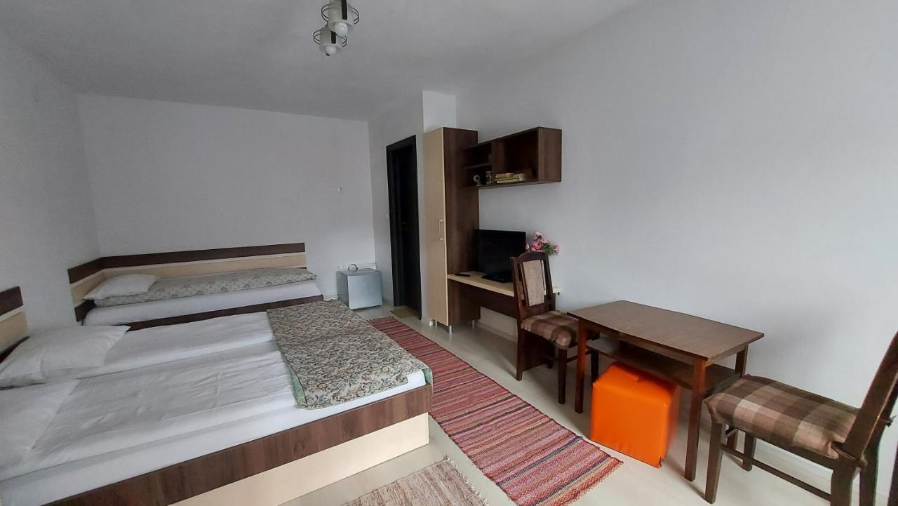 Salt Holiday Apartamento Praid Exterior foto