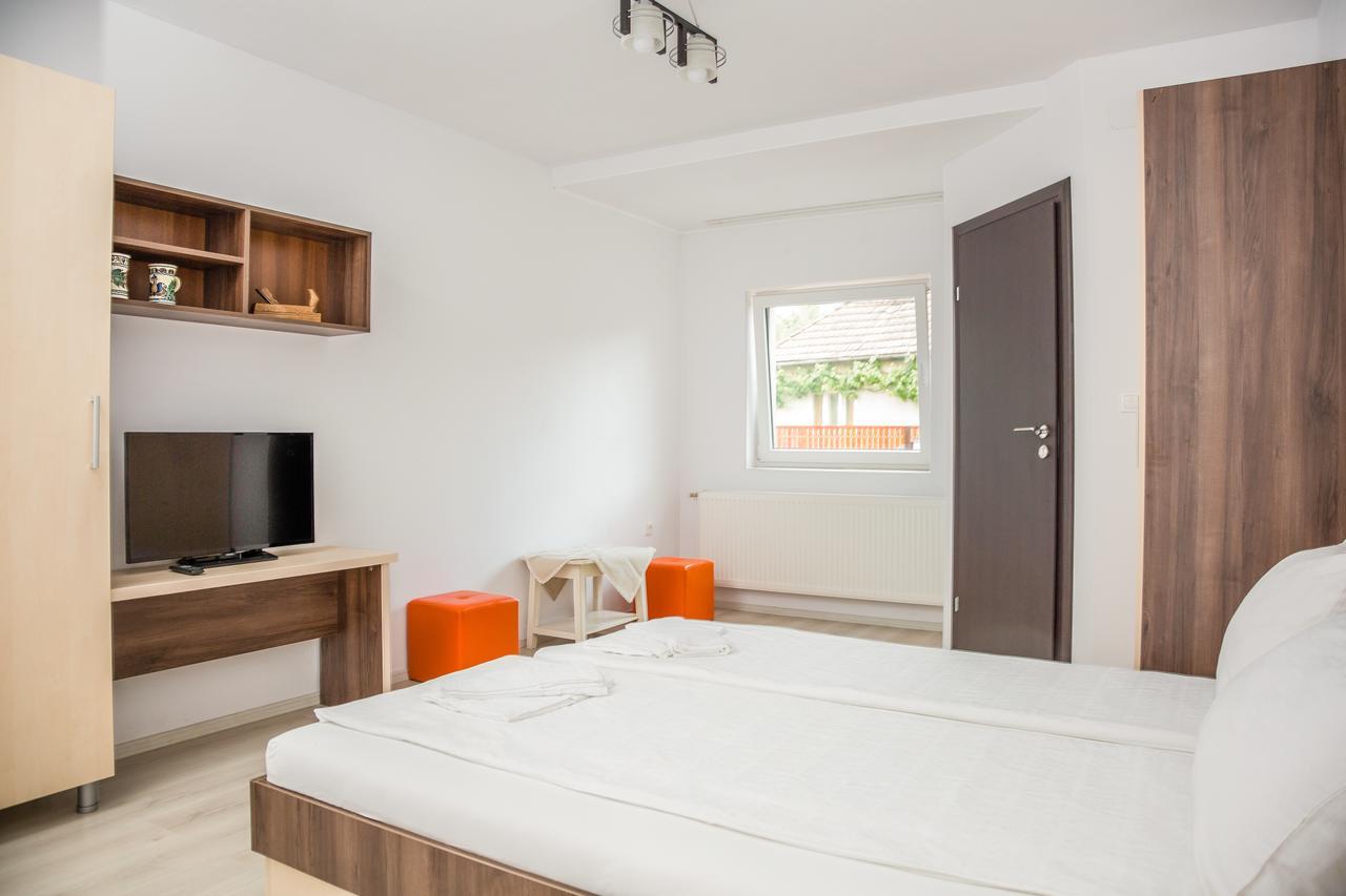 Salt Holiday Apartamento Praid Exterior foto
