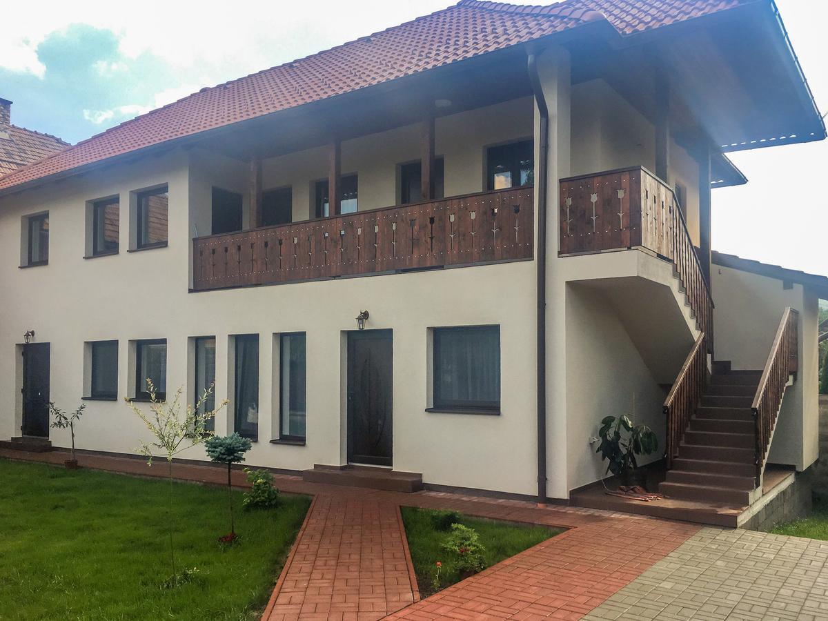 Salt Holiday Apartamento Praid Exterior foto