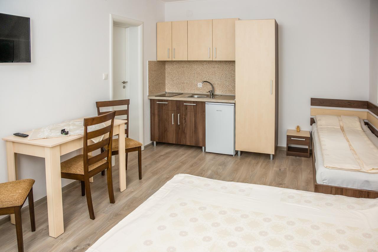 Salt Holiday Apartamento Praid Exterior foto