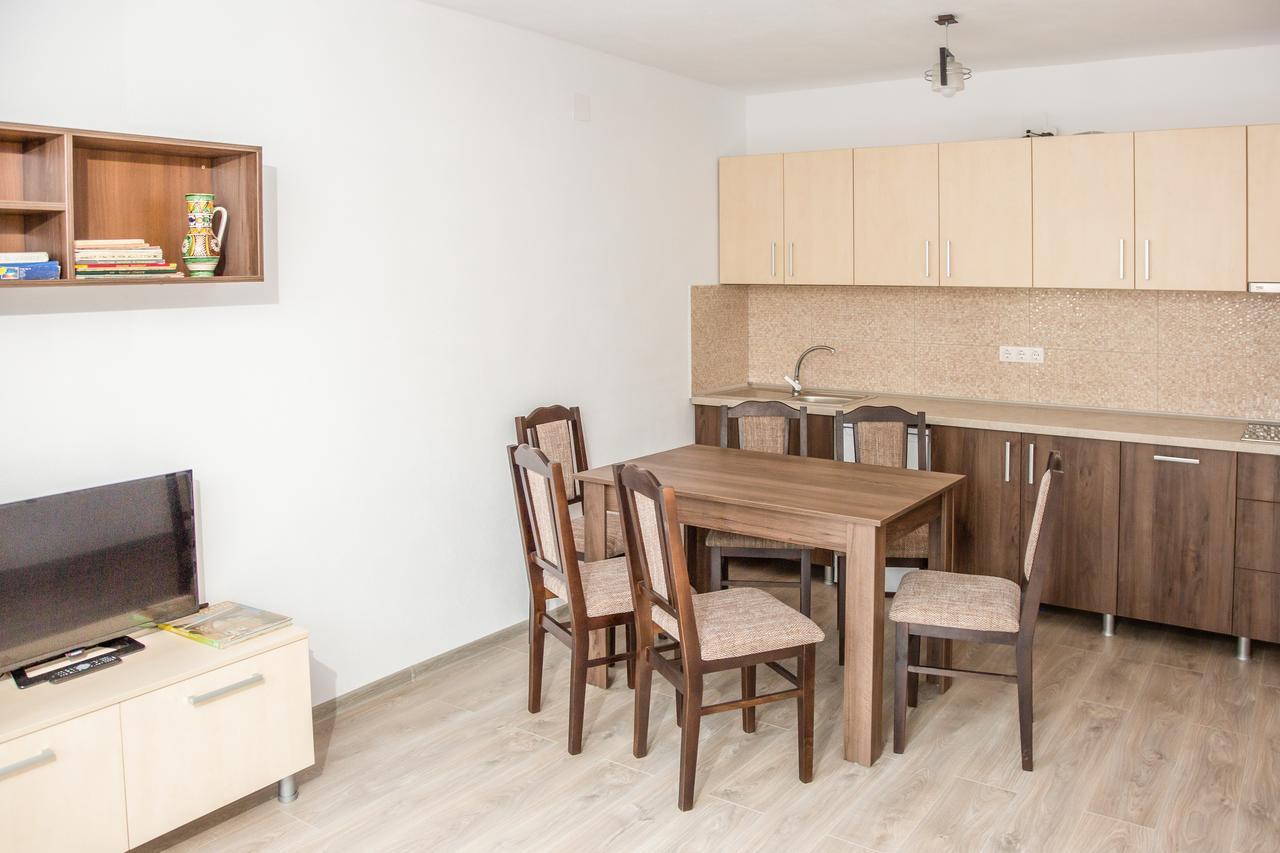 Salt Holiday Apartamento Praid Exterior foto