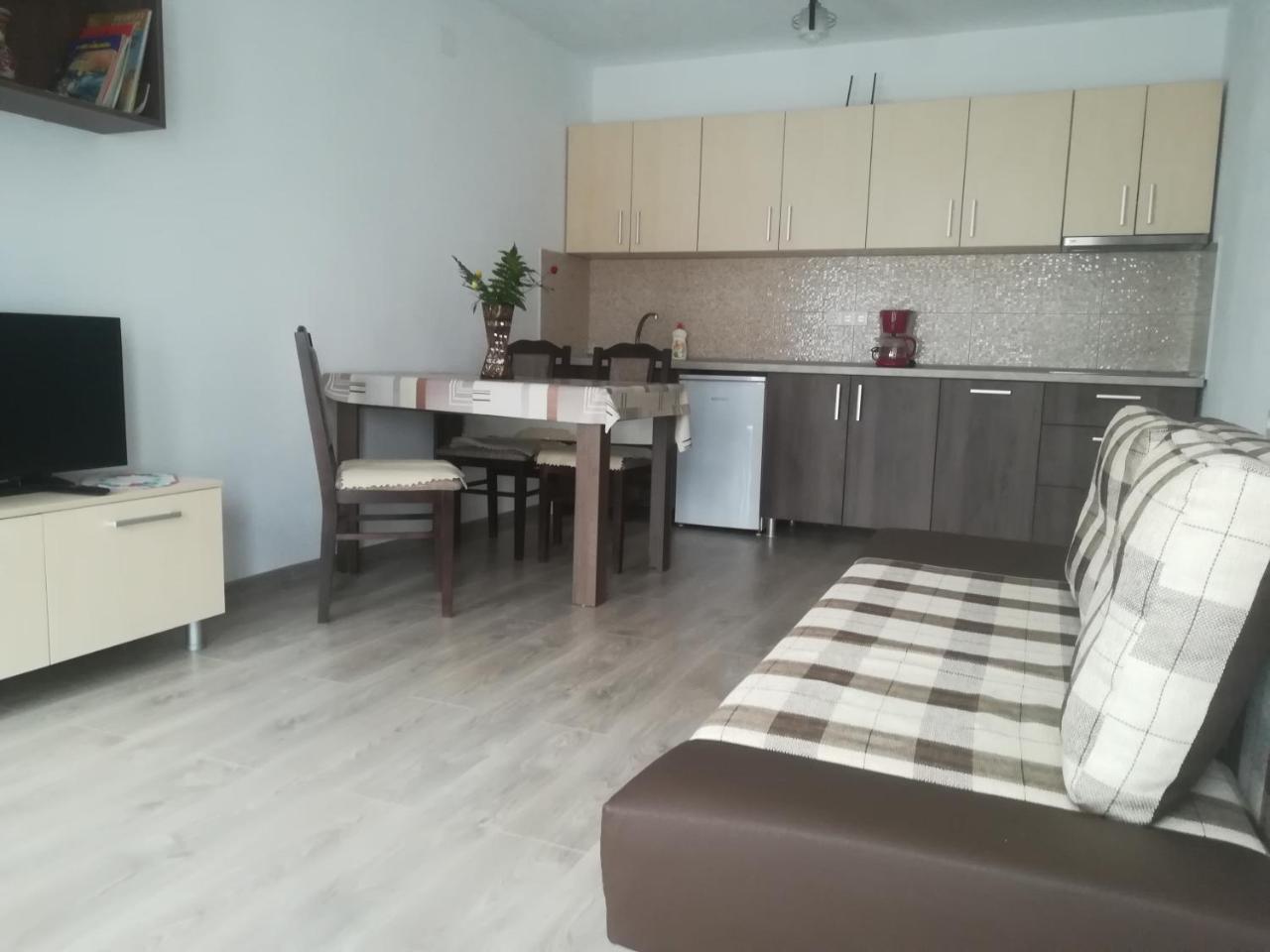 Salt Holiday Apartamento Praid Exterior foto